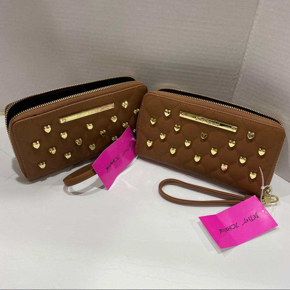 2/ wallets set . - Picture 1 of 7